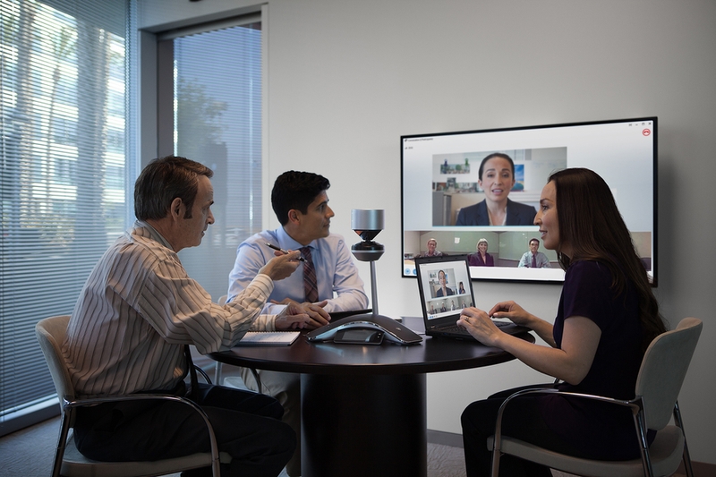 Polycom-CX5500-on-table