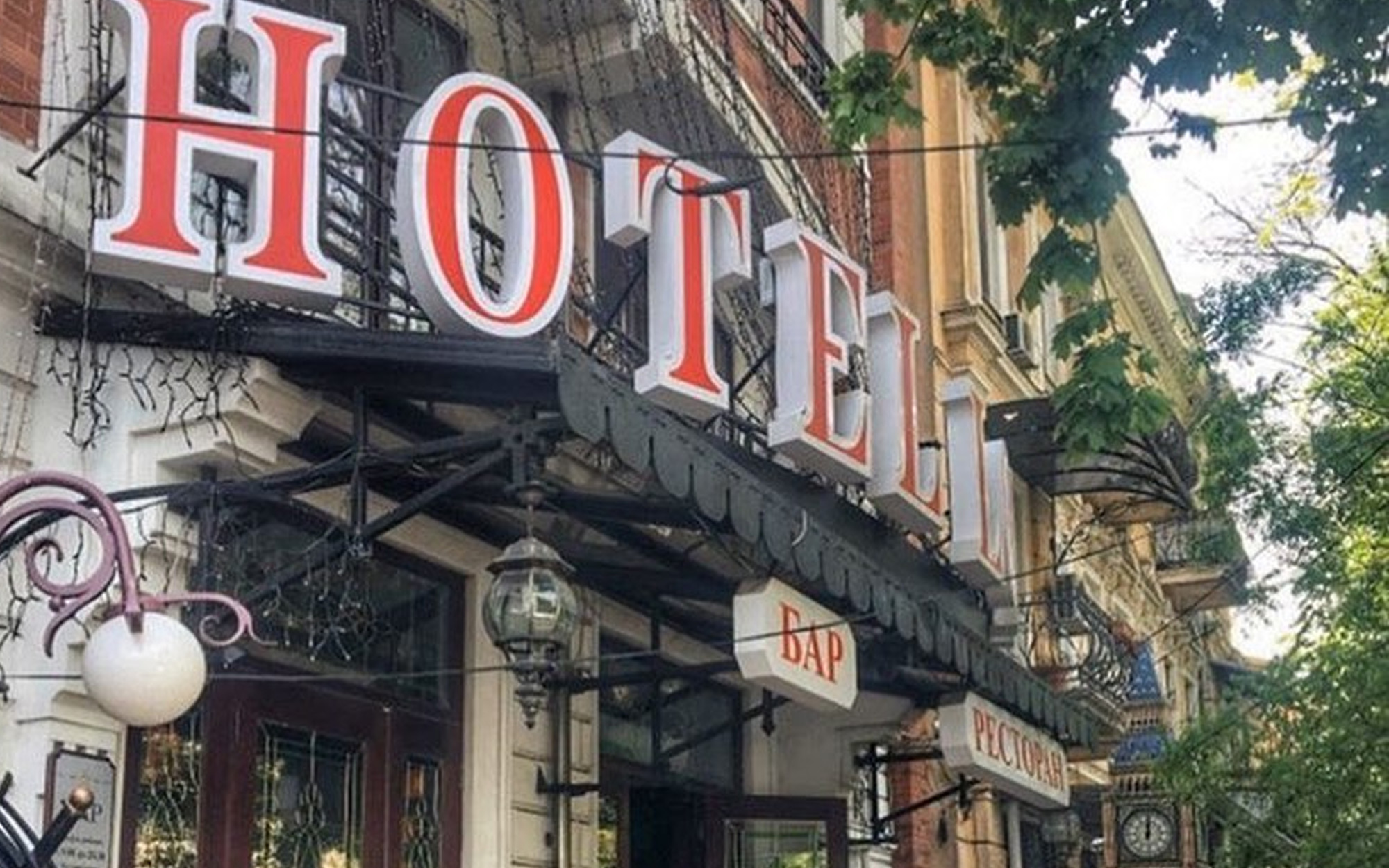 Hotel-London-005
